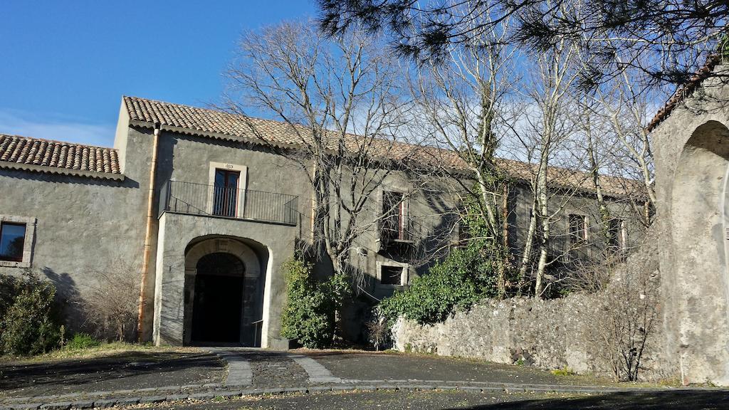 Etna Holiday Home Николози Екстериор снимка