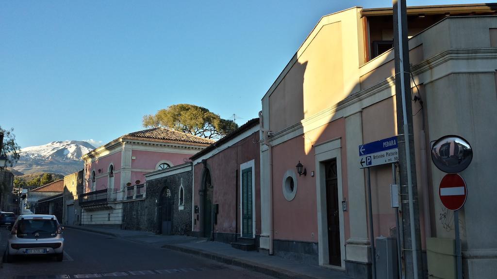 Etna Holiday Home Николози Екстериор снимка