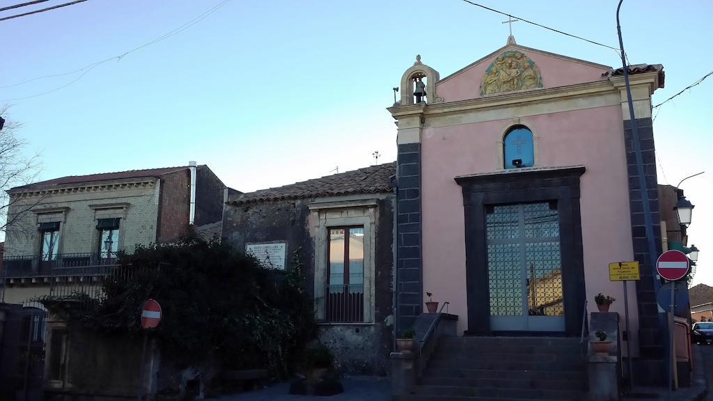 Etna Holiday Home Николози Екстериор снимка