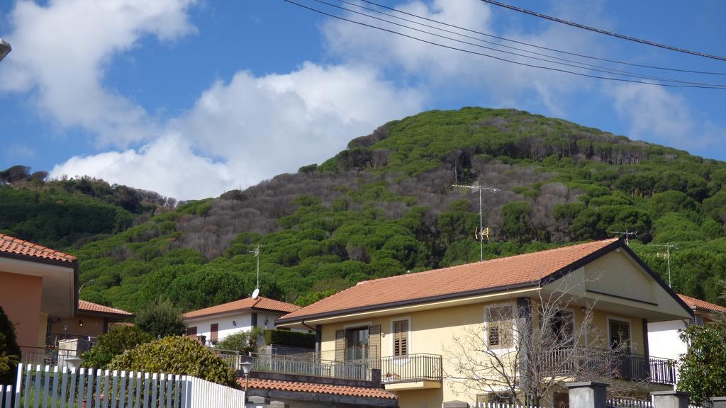 Etna Holiday Home Николози Екстериор снимка