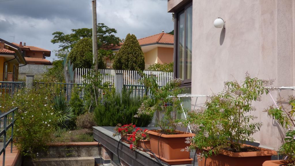 Etna Holiday Home Николози Екстериор снимка